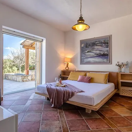 Вилла Degli Ulivi - Luxury Con Piscina Privata E Vista Mare Альгеро