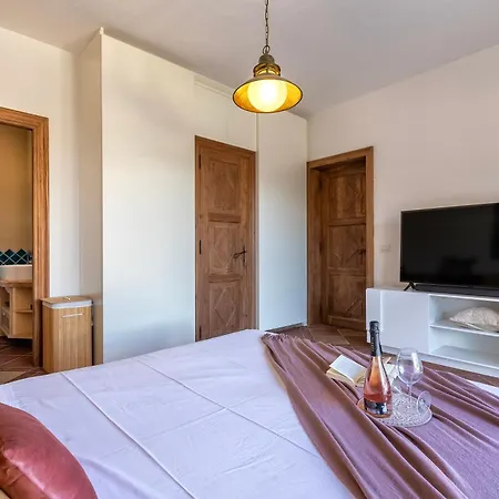 Degli Ulivi - Luxury Con Piscina Privata E Vista Mare Альгеро
